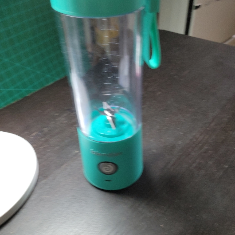 Blendjet 2 in teal